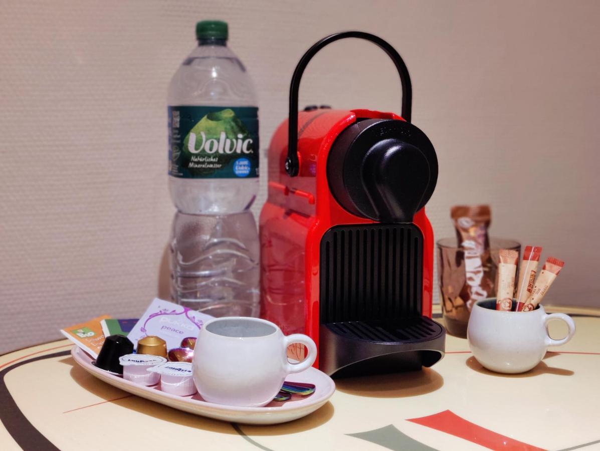 Spacious & Comfortable Guestrooms W Private Bathrooms Near Koelnmesse & Lanxess Arena, Free Parking, Highspeed Wifi 외부 사진
