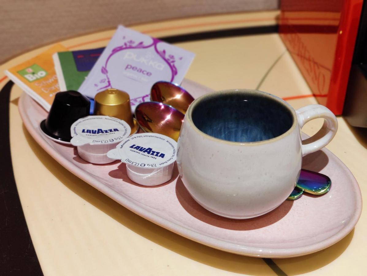 Spacious & Comfortable Guestrooms W Private Bathrooms Near Koelnmesse & Lanxess Arena, Free Parking, Highspeed Wifi 외부 사진